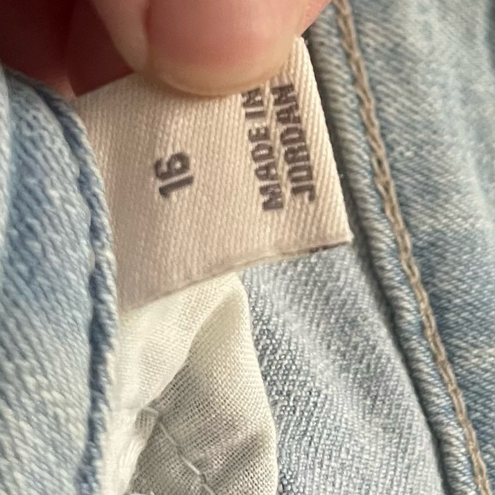 Style & Co. Light Blue Capri Embroidered Jeans size 16 - Picture 7 of 8